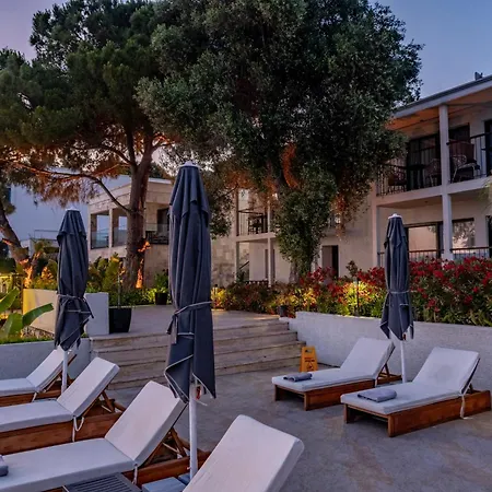 Isolina Hotel 4*