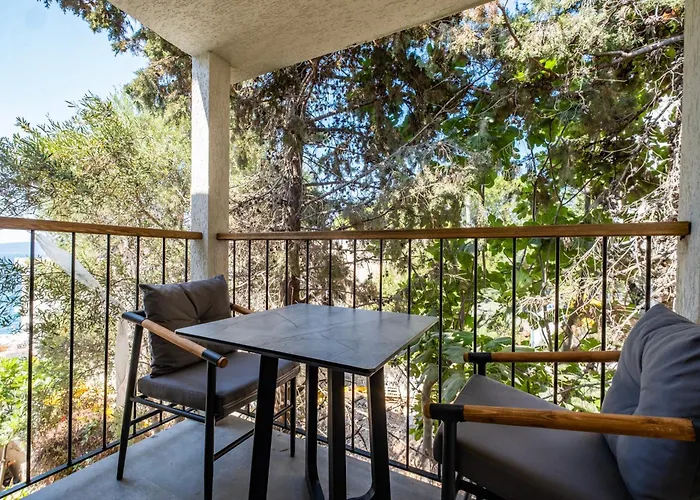 Isolina מלון בודרום