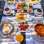 Isolina بودروم