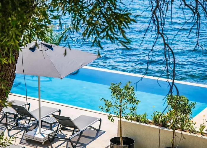 Isolina Ξενοδοχείο 4*