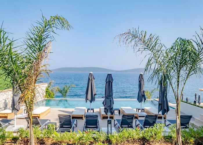 Ξενοδοχείο Isolina 4*